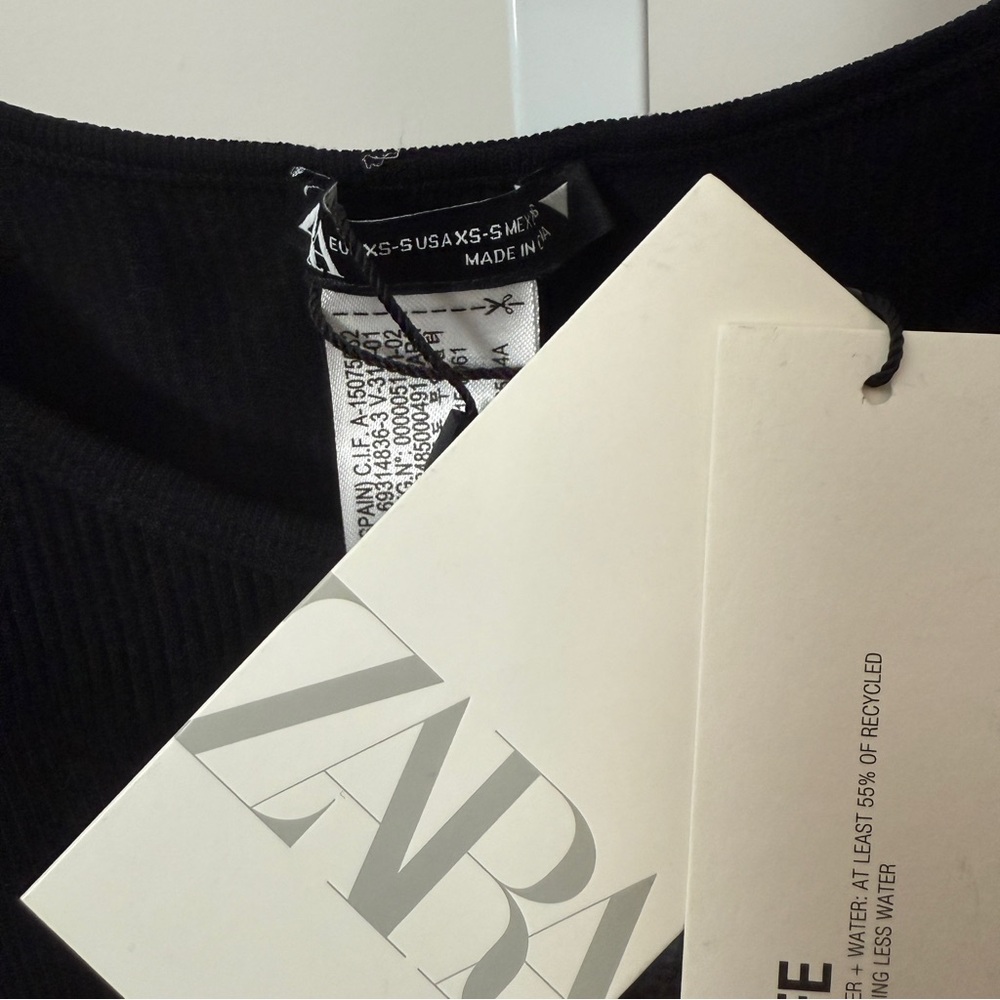 Zara Black Seamless Rhinestone Crop Top new with tags size XS/S - Picture 4 of 5